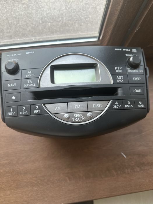 СД проигрыватель для Тойота RAV-4 Япония оригинал