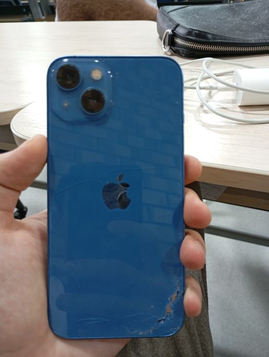 Iphone 13 blue 256 gb Z/A  batarei-80