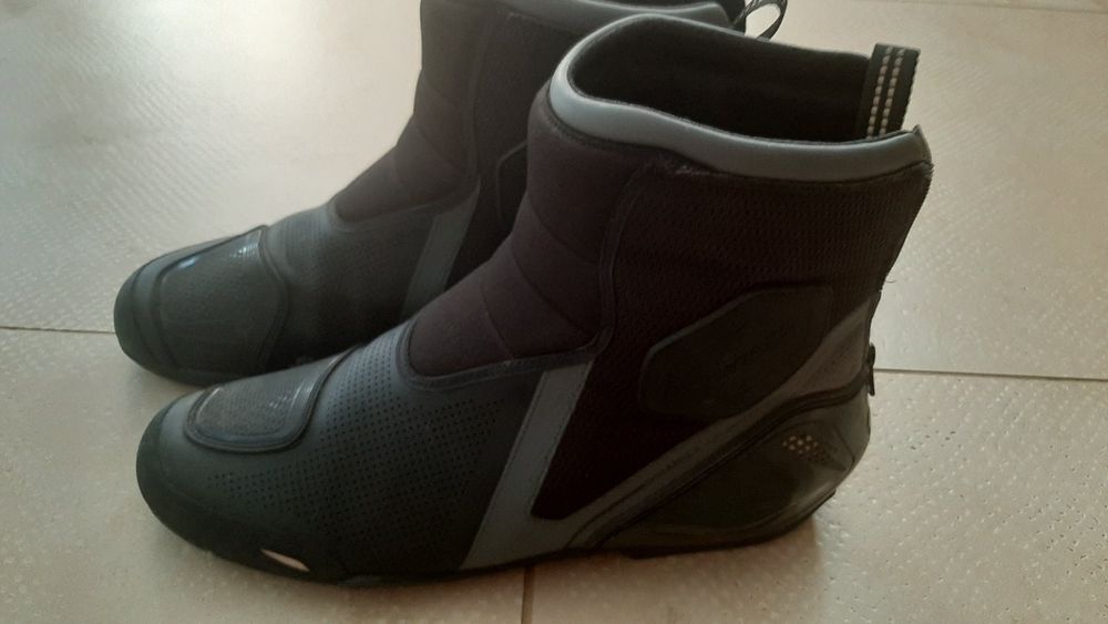Dainese боти за мотор 45 номер