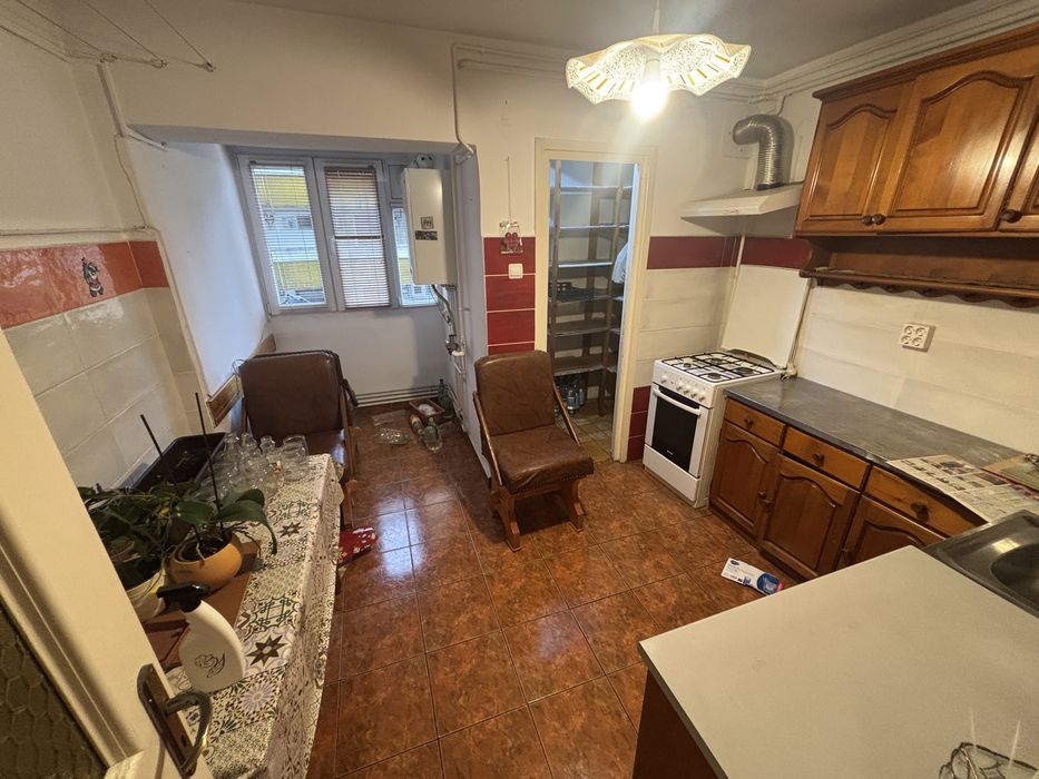 De inchiriat- apartament 3 camere ultracentral- Grand, proprietar