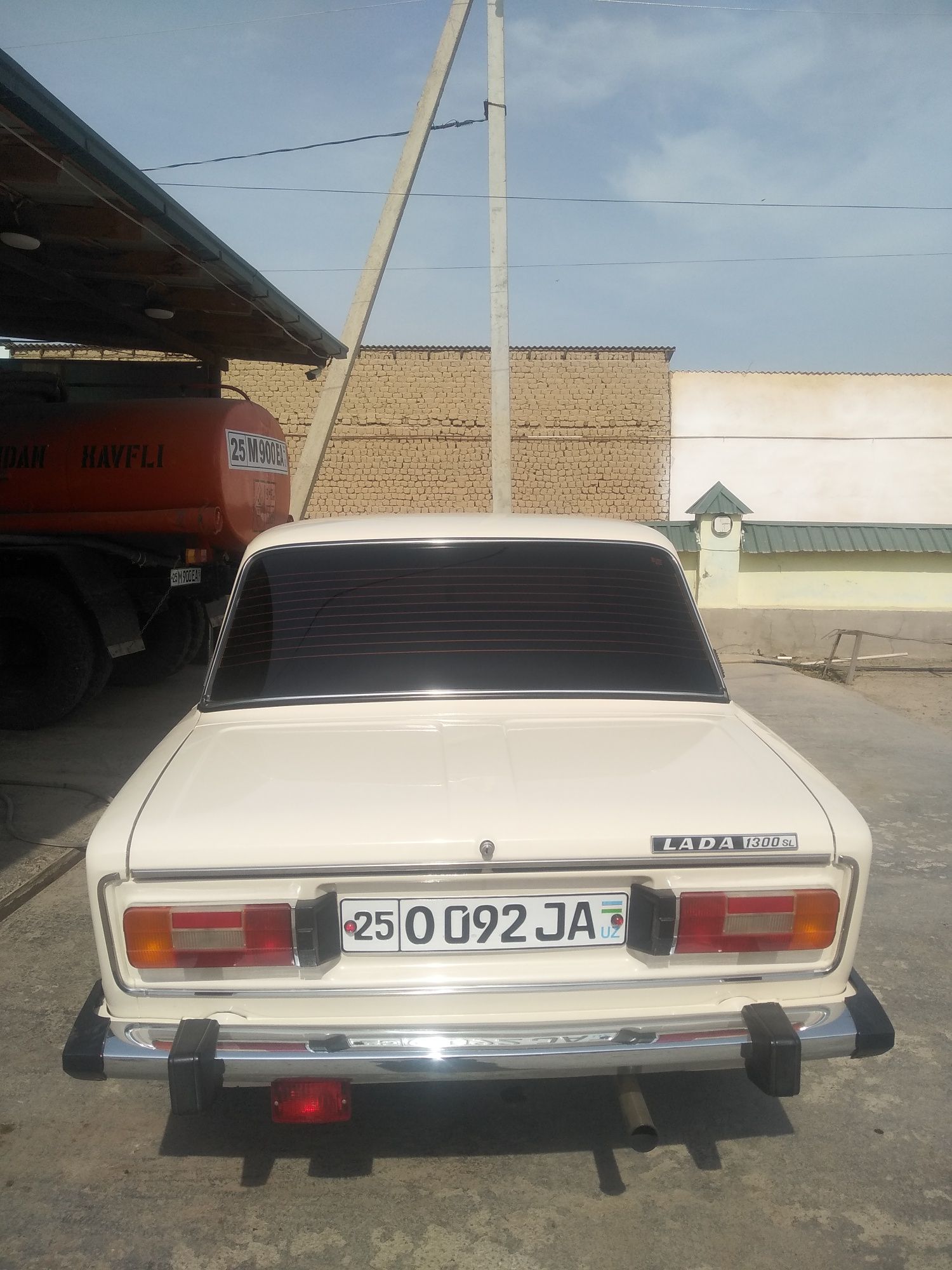 VAZ 2106 Radnoy krask benzinda