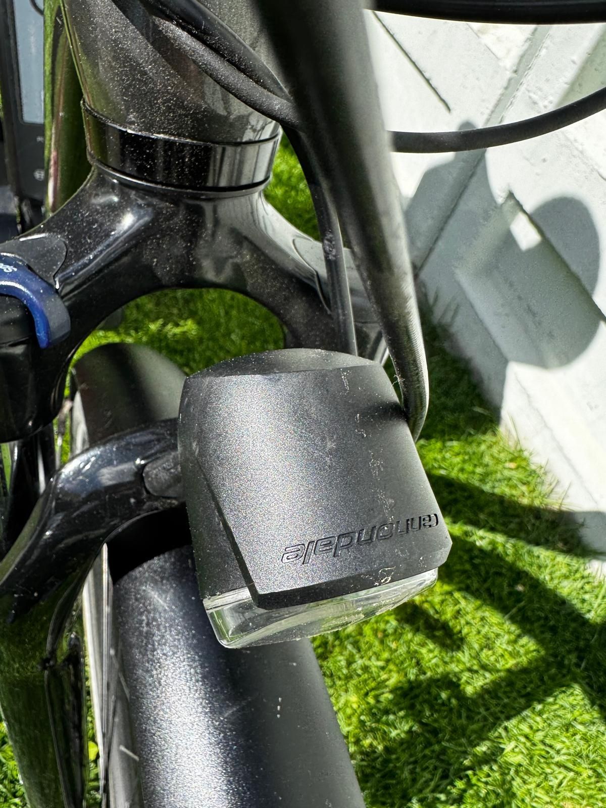 Bicicleta electrica oras ebike cannondale mavaro neo city