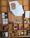 Parfumuri ,Gentuță cosmetice , bag , portofel