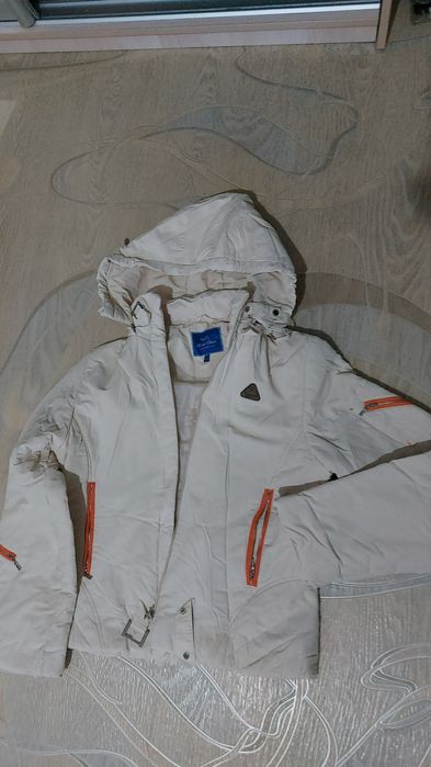 Куртка осень/весна б/ в хорошем состоянии