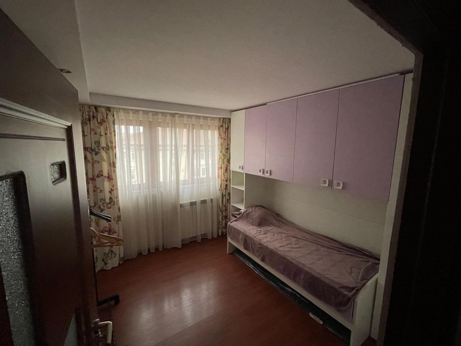 Apartament 3 camere Rogerius