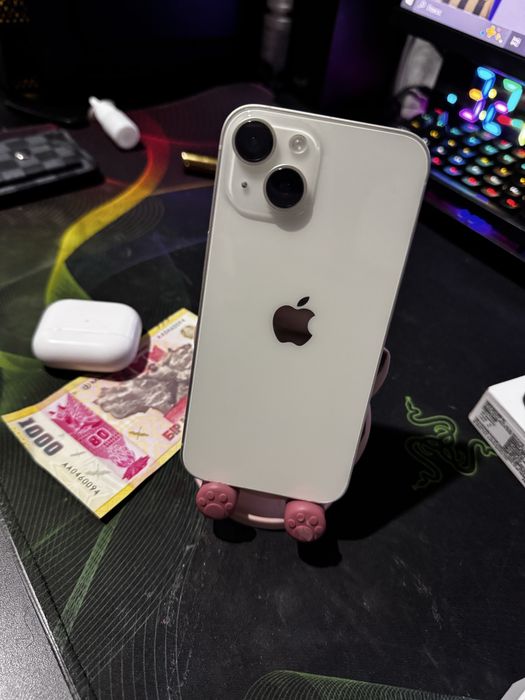 Продам Айфон 14