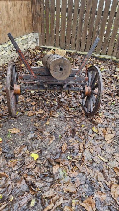 Продавам черешово топче