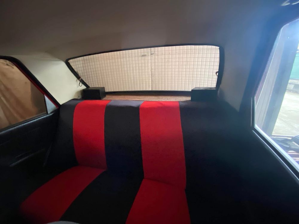 Vand Dacia 1300 (model de tranzitie)