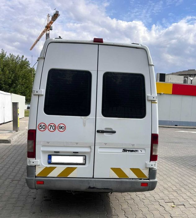 Microbuz Mercedes -Benz Sprinter 316 2.7CDi, an 2006, AC, 19+1 locuri