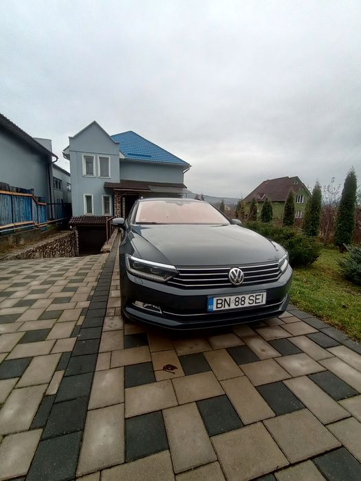 VW Passat 1.6TDI 2015 
Cutie Automata
Cauciucuri vara/iarna
Dotări
Far