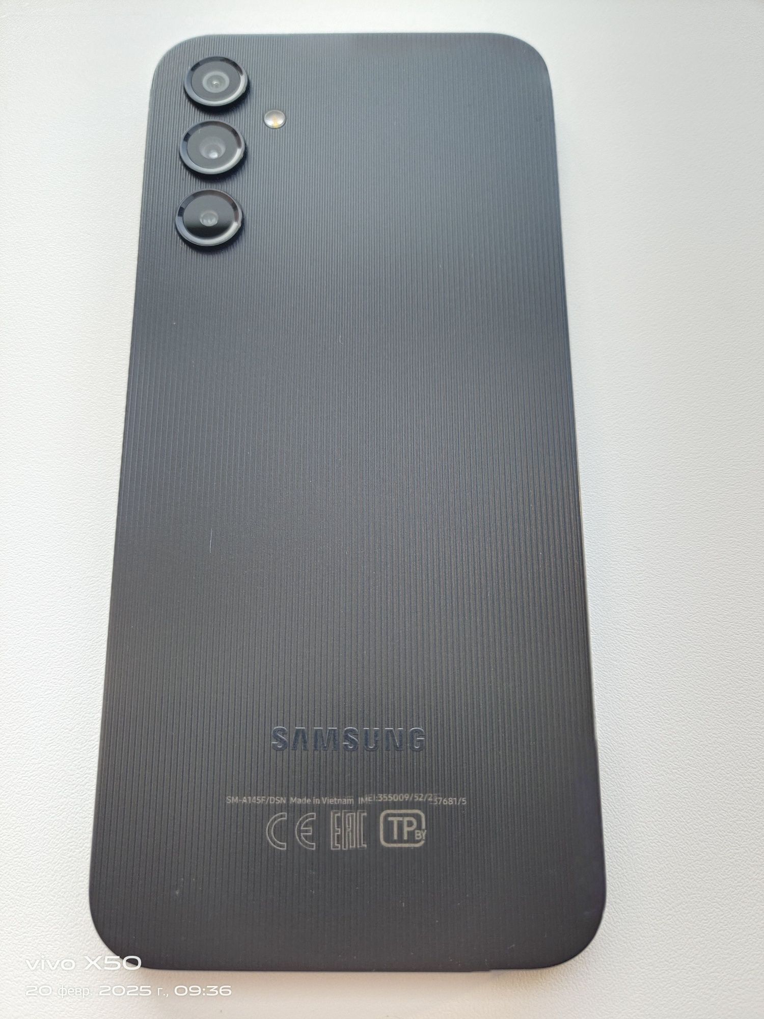 Продам смартфон Samsung Galaxy A14
