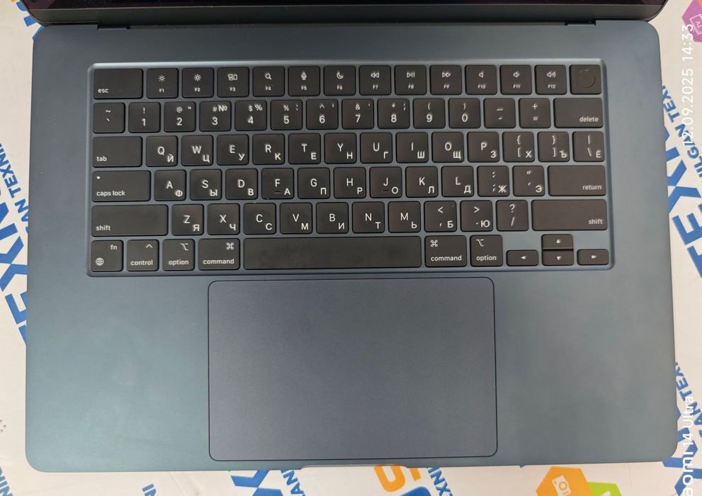 Проадается MacBook Air 15