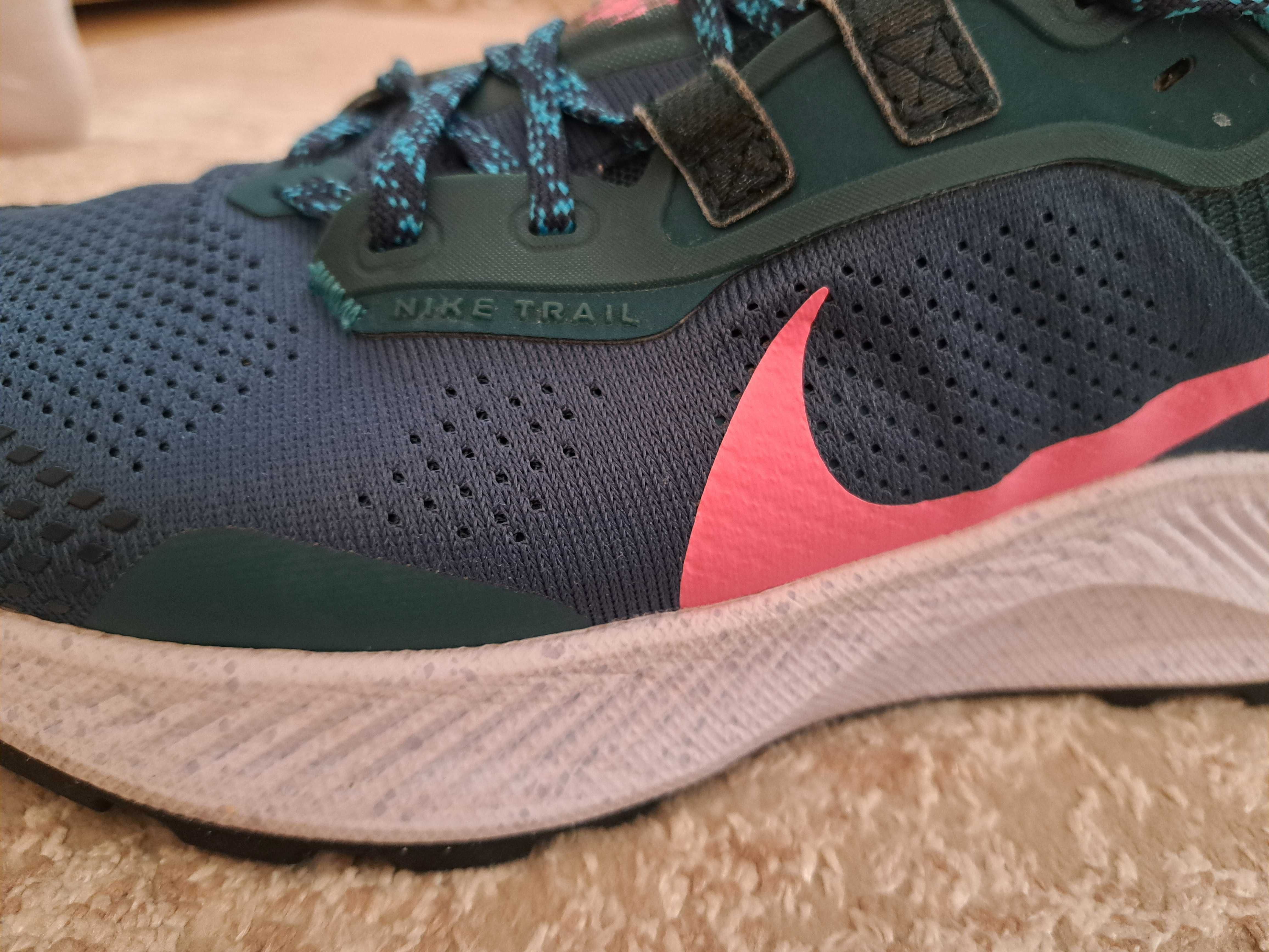 Nike 41 номер маратонки