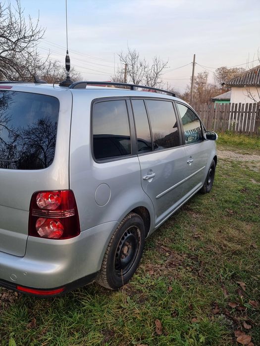 Volkswagen Touran 2008 , 7 locuri