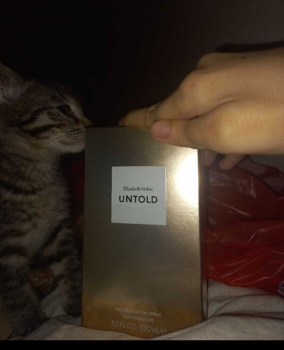 Parfum Elizabeth Arden Untold de damă