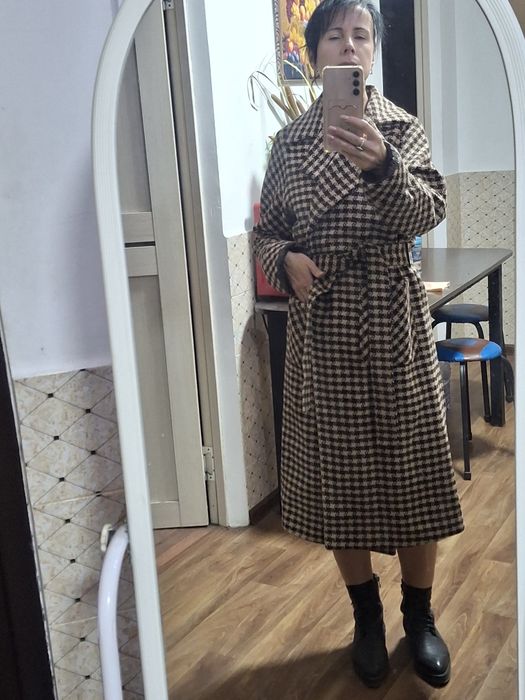 Продам пальто женское