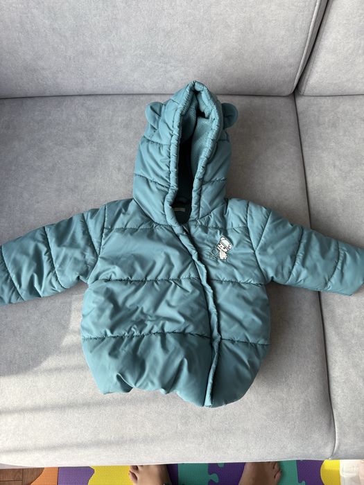 Зимно яке Benetton 9-12месеца