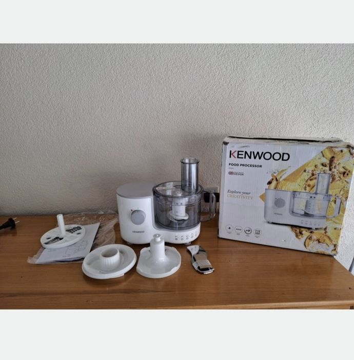 Kenwood кух.робот купа 1,4 л, блендер, емулгатор, рязане, шредер 400W