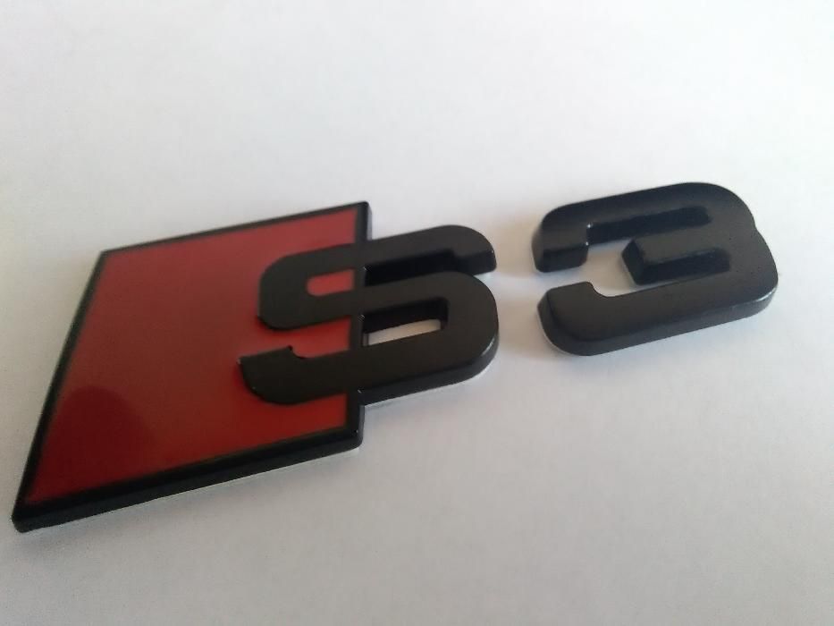Emblema Audi S3 SPATE NEGRU metal S-LINE