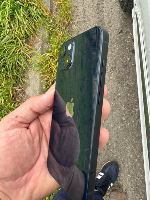 Iphone 14 blacak impecanil baterie 98%%