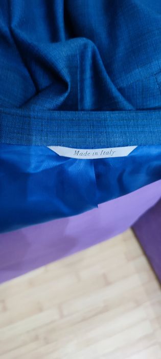 Vând costum haine "Canali"