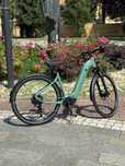 Nouă! Bicicleta electrica cu motor central E actv 500