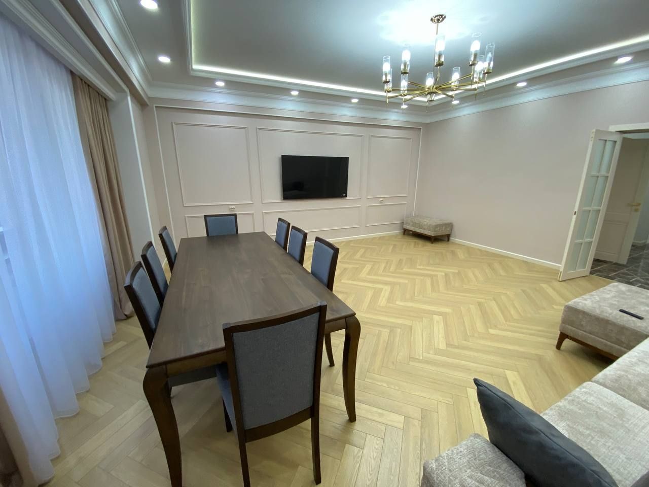 3-комнатная квартира в новостройке на Чехова (ул. Фидокор)..