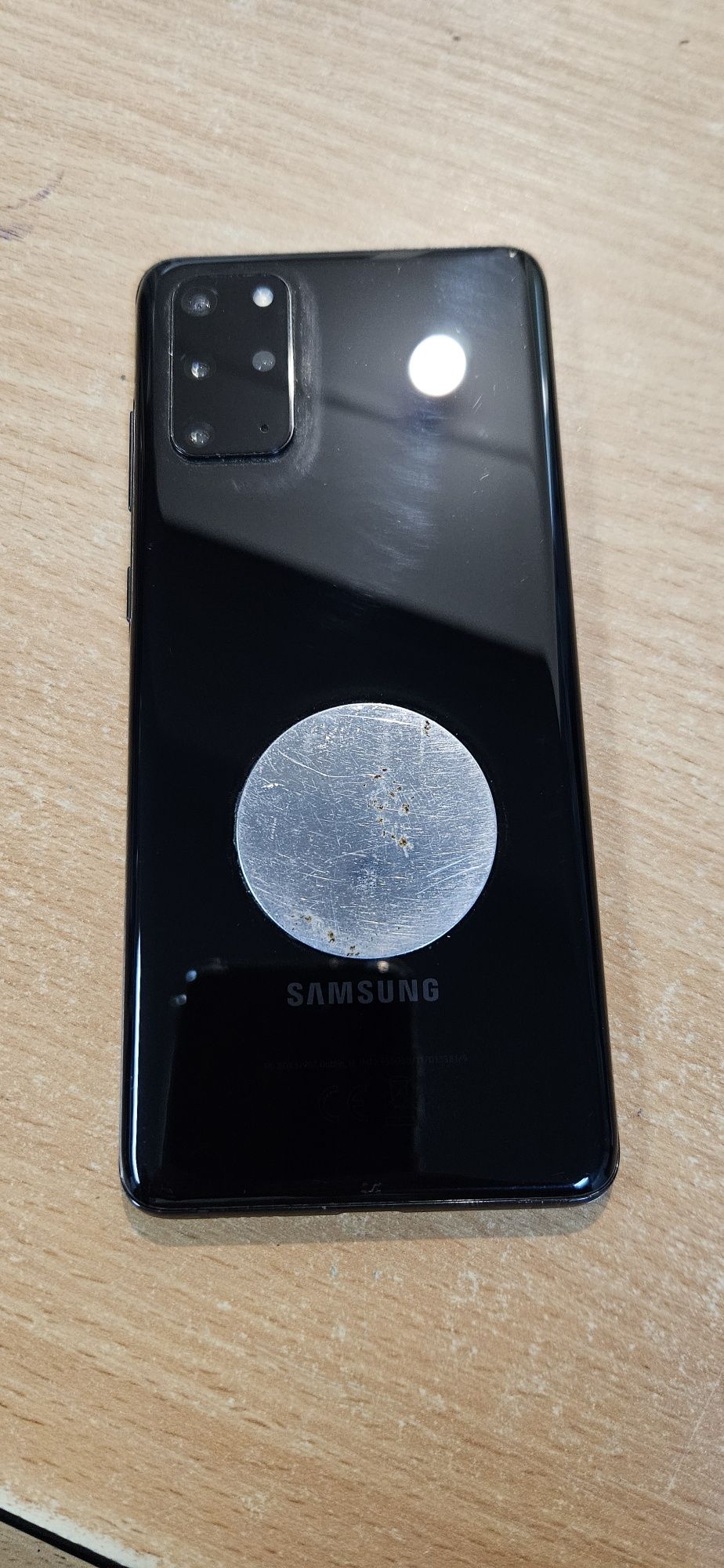 Samsung S20 + plus