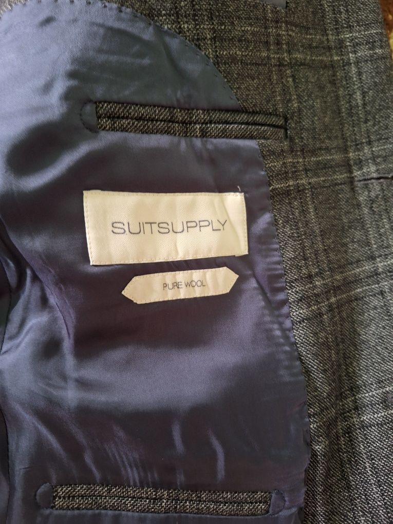 Sacou nou Suitsupply, mărimea 48