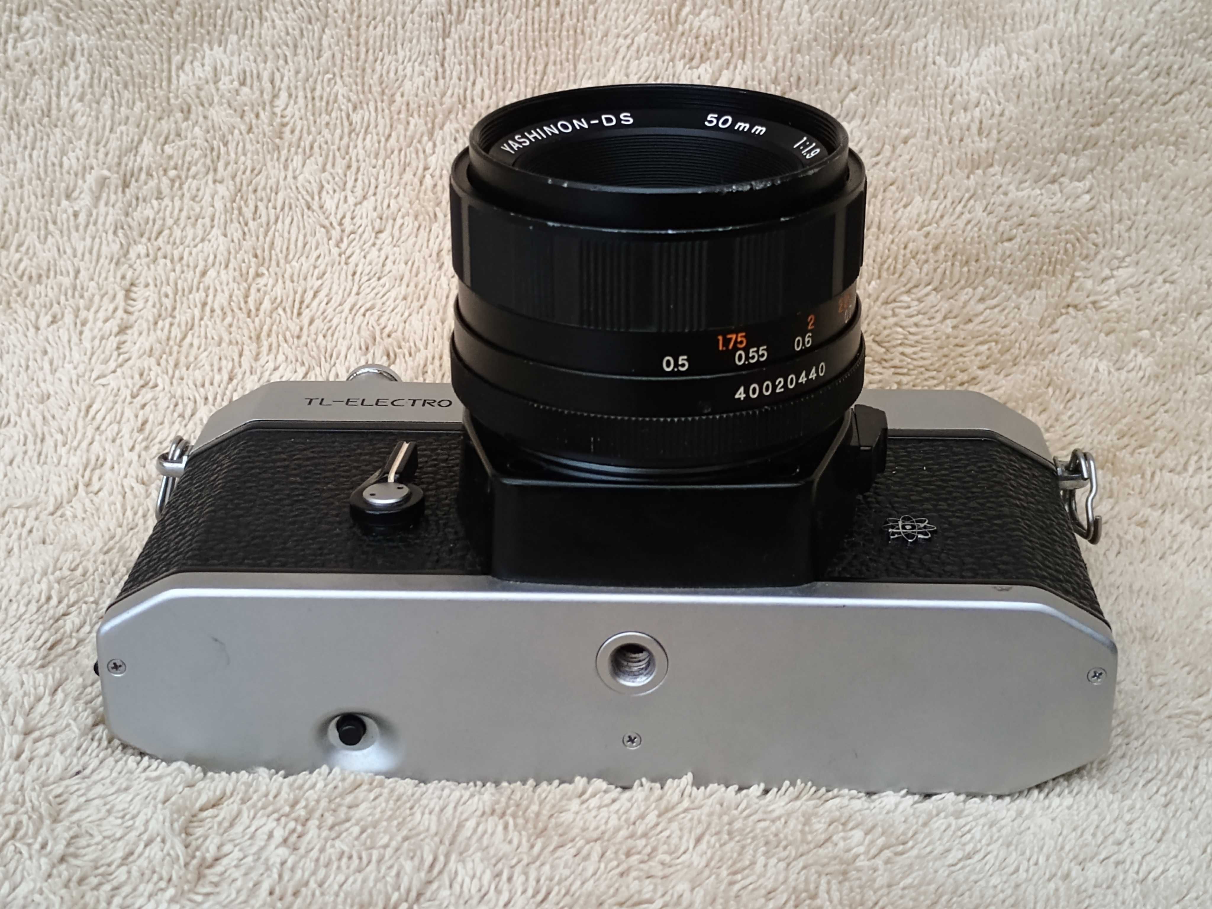 Yashica TL Electro ( doar body)