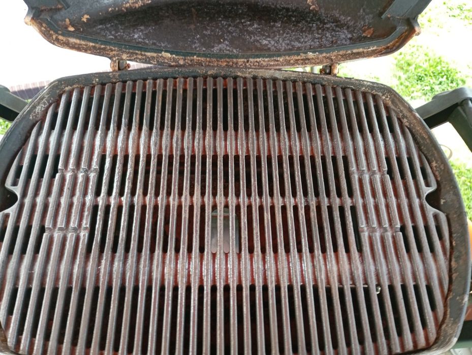 Газово барбекю Вебер