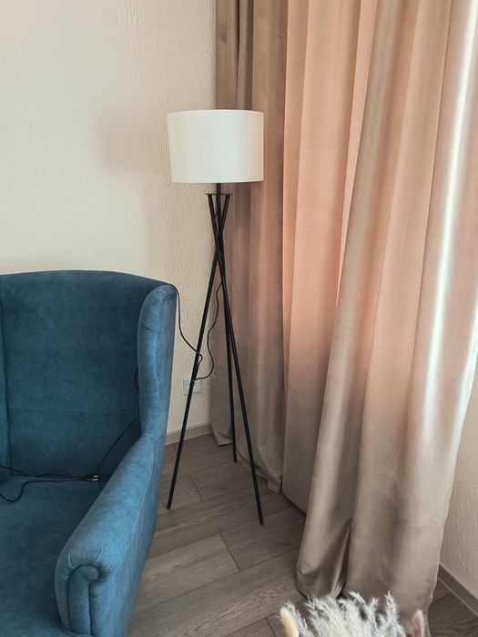 Шторы велюр провисели одинь день 210*280, 2 штуки