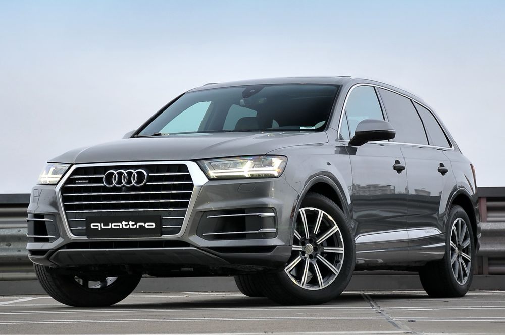 Audi  Q7  Quattro  3.0 TFSI   . V6
