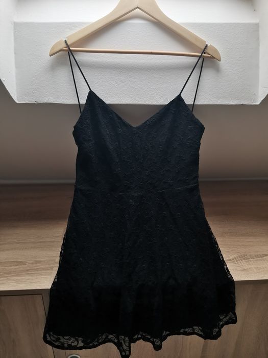 Fabienne Chapot Mango Guess миди рокля, мини, дантела, отворен гръб