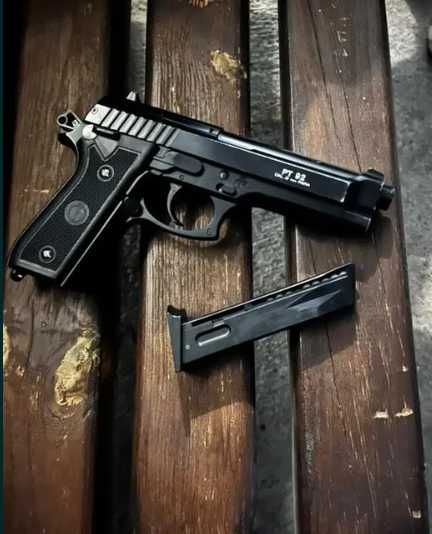 Airsoft barreta PT92