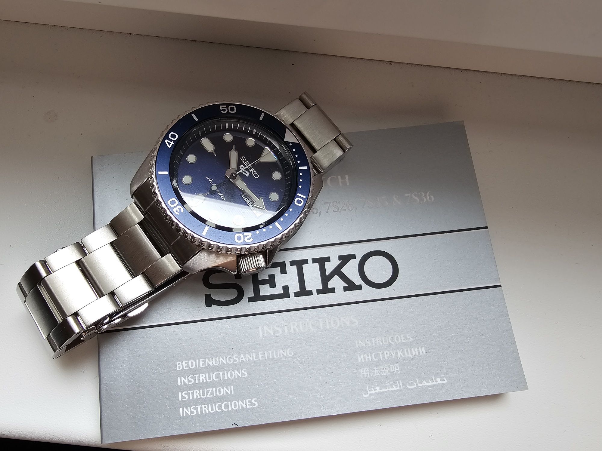 SEIKO 5 почти нов, модел SRPD51K1, оставащи 28 м гаранция
