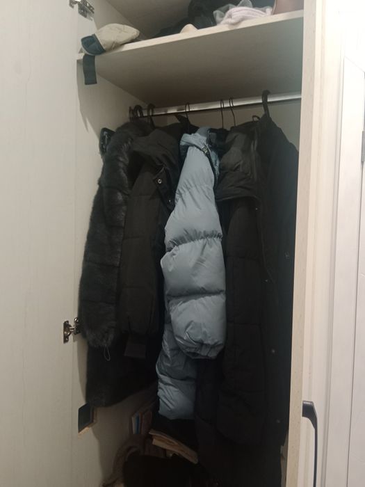 Продам шкаф в прихожую