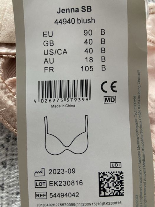 Sutien cu loc pentru insertie burete special postoperatoriu taiere san