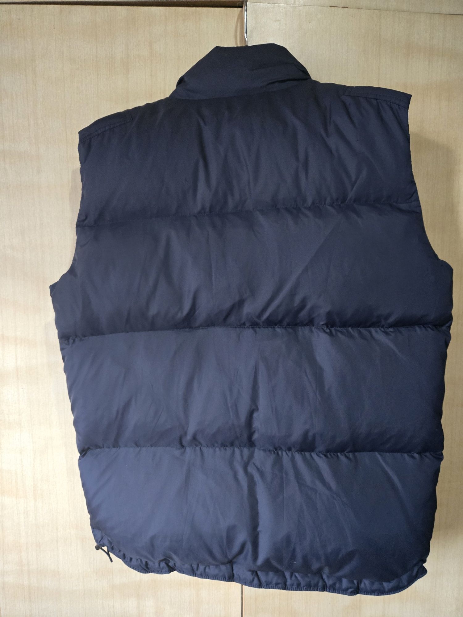 Tommy hilfiger оригинарен елек