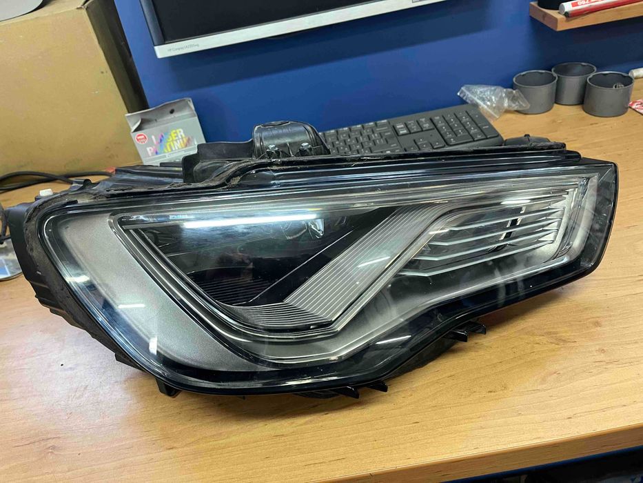 десен фар за Audi A3 S3 8V full LED диоден фул лед matrix