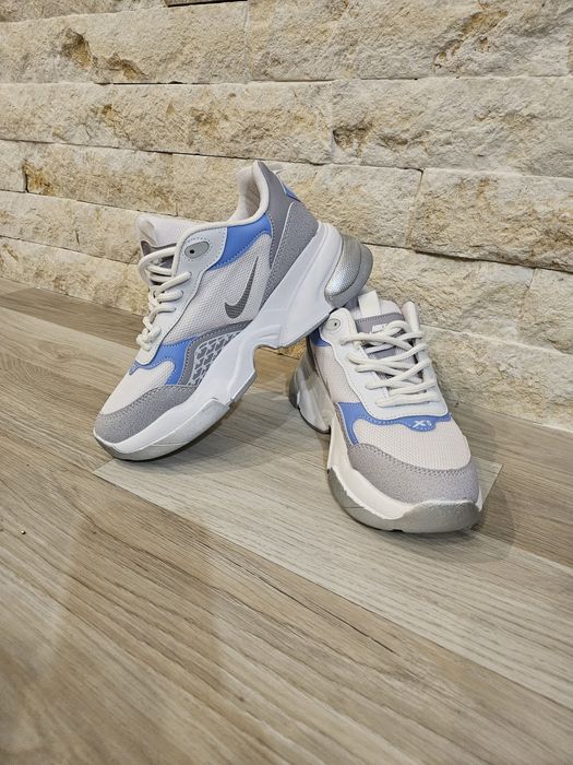 Дамски маратонки