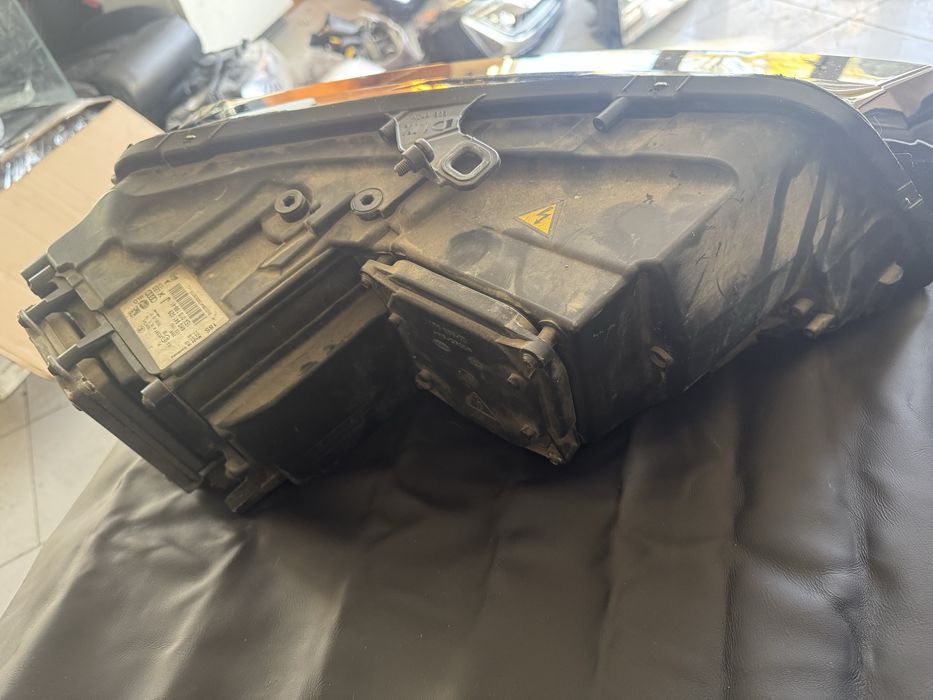 Фарове Audi A8 4D/H