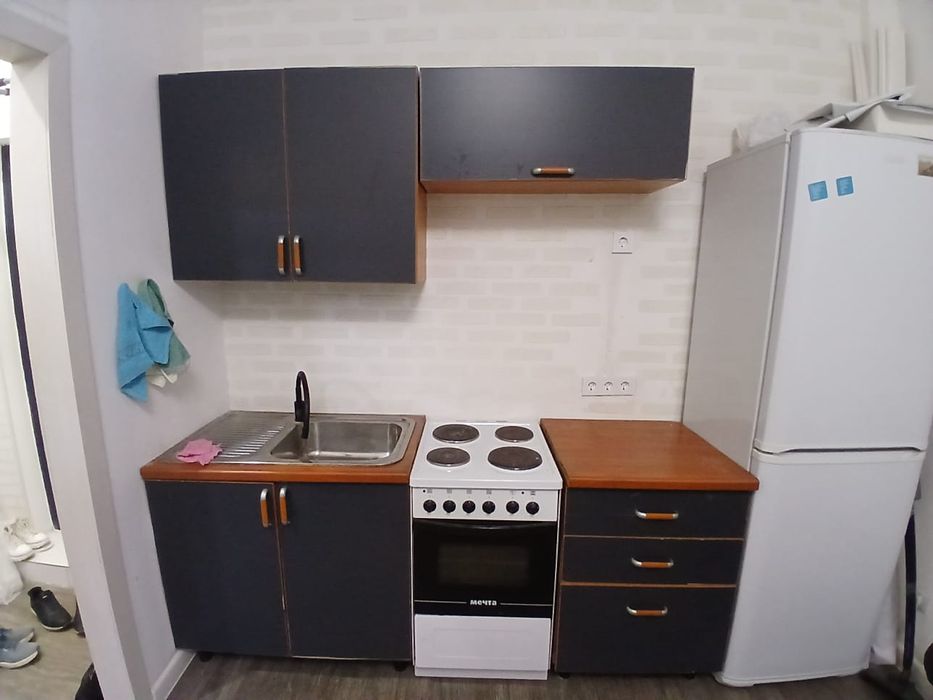 Продам Кухонный гарнитур есть доставка