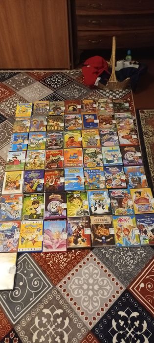 Vand DVD originali cu filme toate categoriile si desene animati