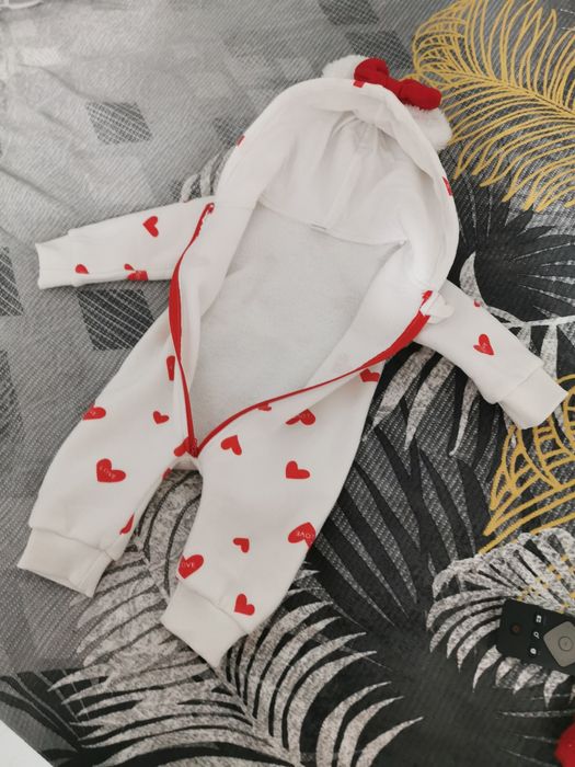 Нова е космонавт