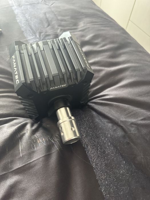 Fanatec CSL DD 8NM + Formula 2.5 Steering Wheel + CSL Elite Pedals V2