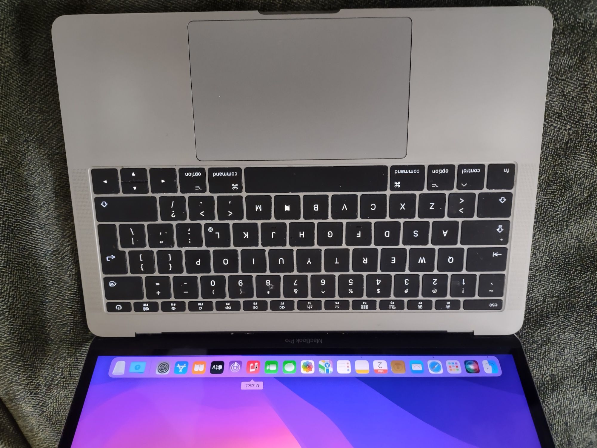 Laptop Macbook pro 13inch