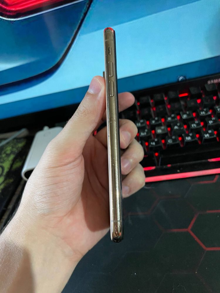 IPHONE XS 256Gb gold
