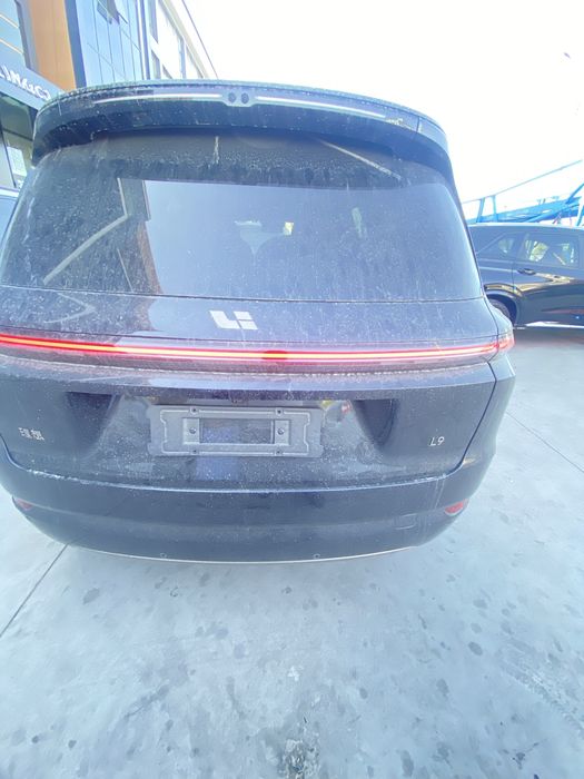 Li 9 Ultra restayling