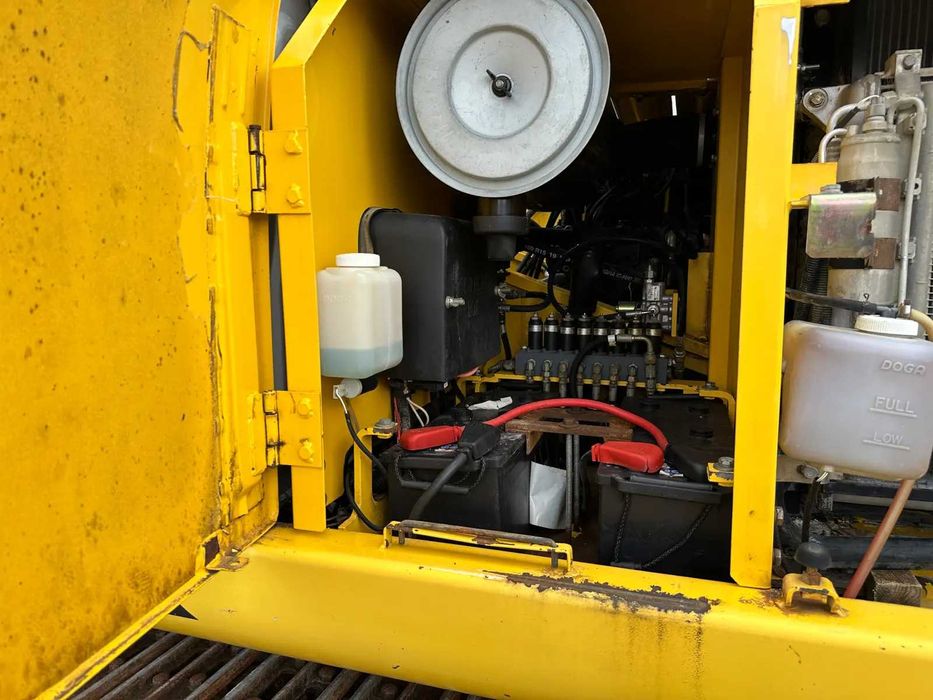 Excavator senile Kobelco E265 an 2006 stare f buna functionare